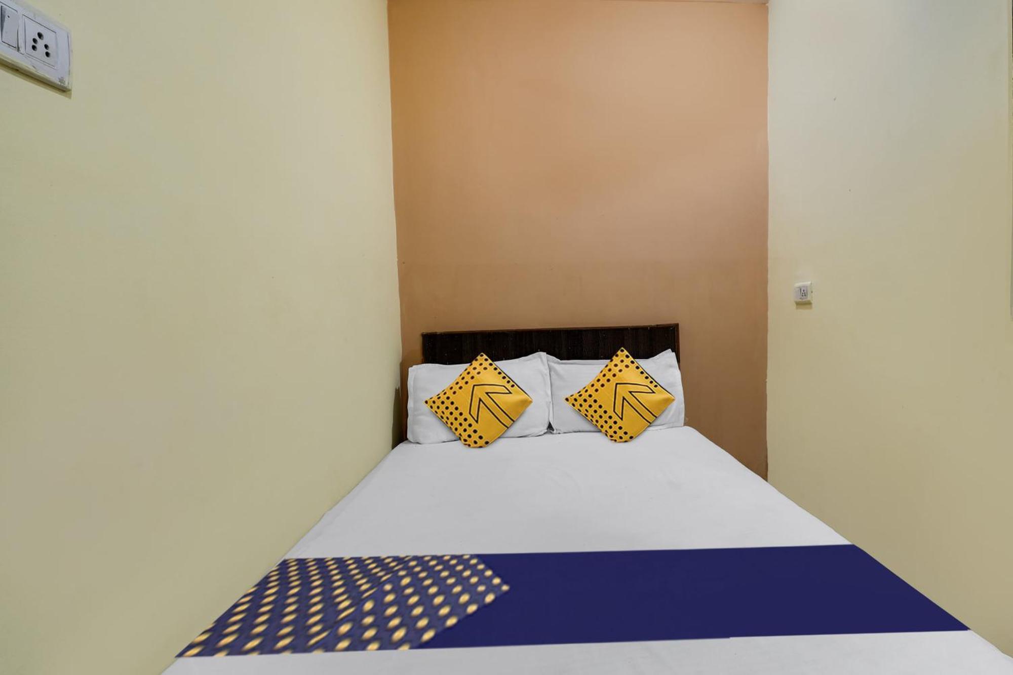 Spot On Hotel Sai Ashirwad Residency Hyderabad Exterior foto